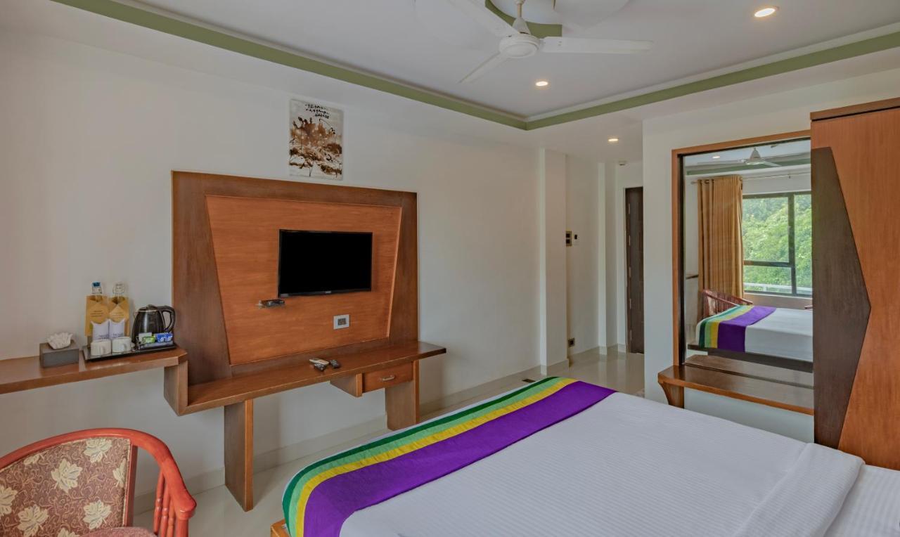 Treebo Premium Palmyra Milford, 2 Km From Alleppey Beach Alappuzha Esterno foto