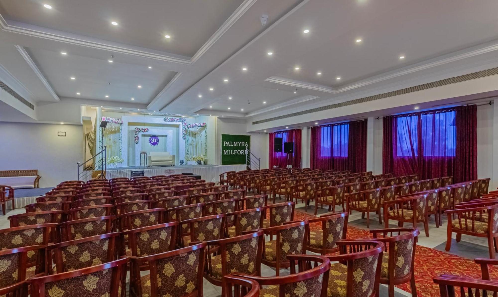Treebo Premium Palmyra Milford, 2 Km From Alleppey Beach Alappuzha Esterno foto