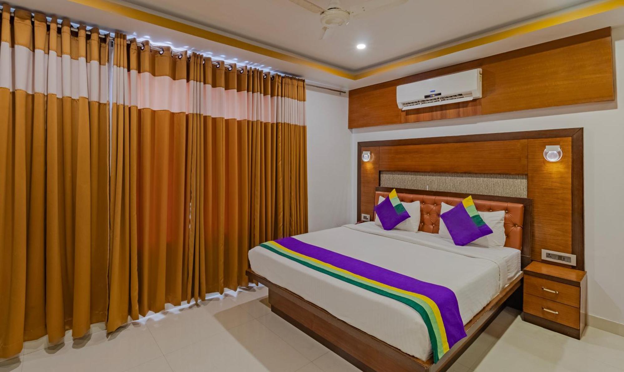 Treebo Premium Palmyra Milford, 2 Km From Alleppey Beach Alappuzha Esterno foto