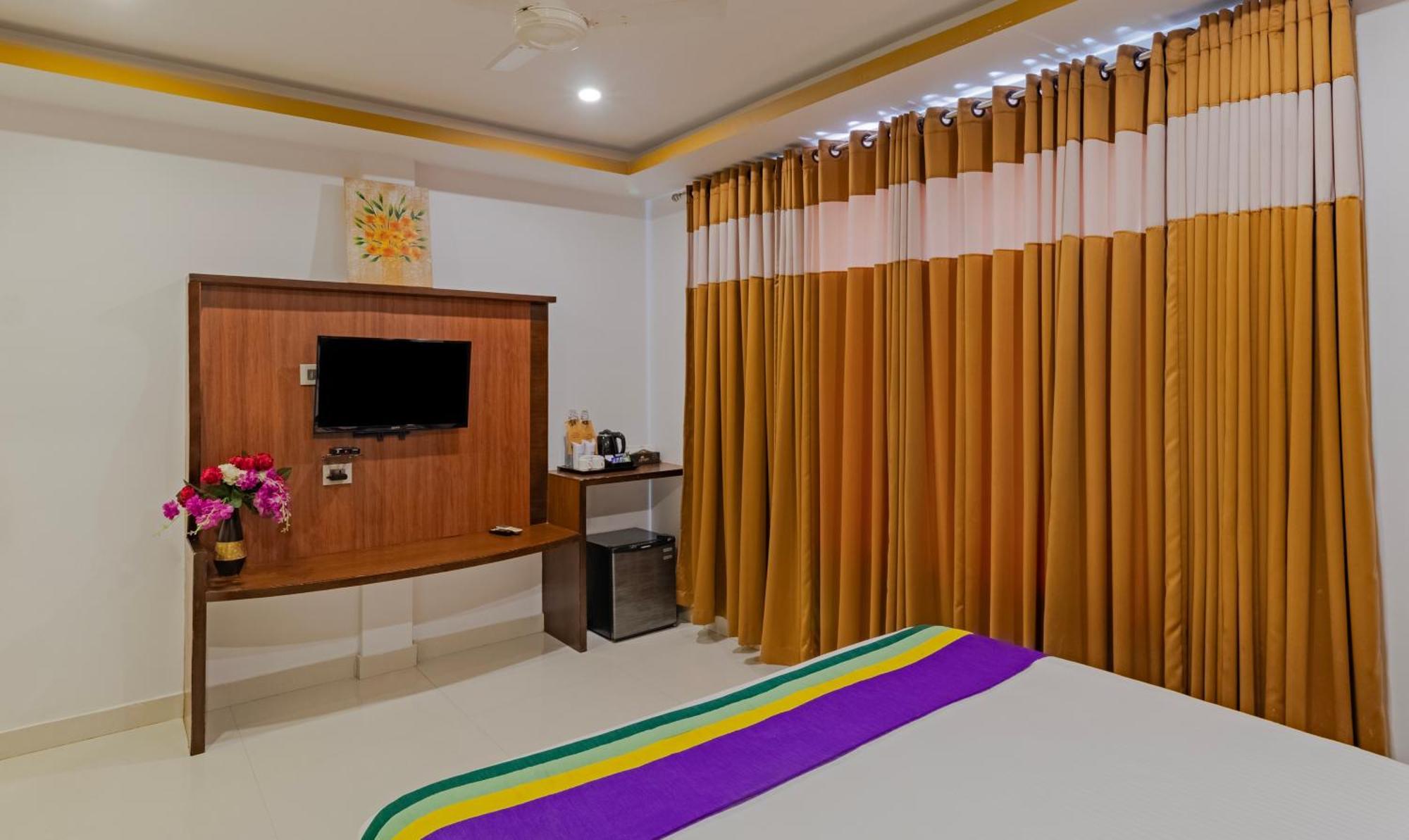 Treebo Premium Palmyra Milford, 2 Km From Alleppey Beach Alappuzha Esterno foto