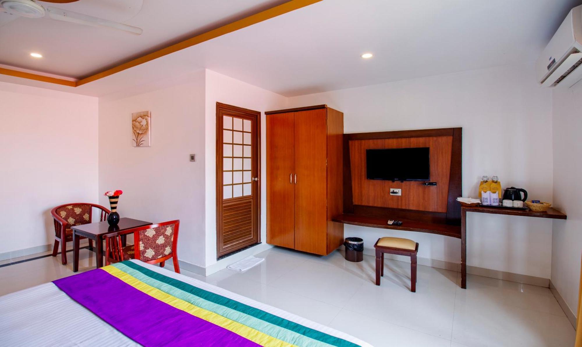 Treebo Premium Palmyra Milford, 2 Km From Alleppey Beach Alappuzha Esterno foto